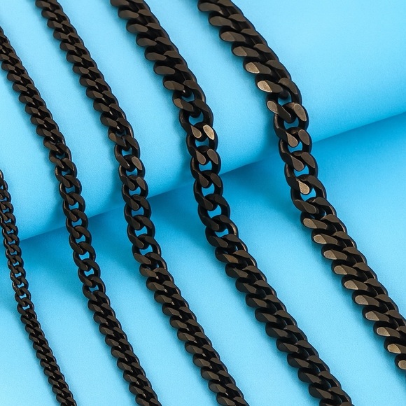 26 inch Cuban Link Chain Black lon-Plated 7mm - Picture 4 of 6